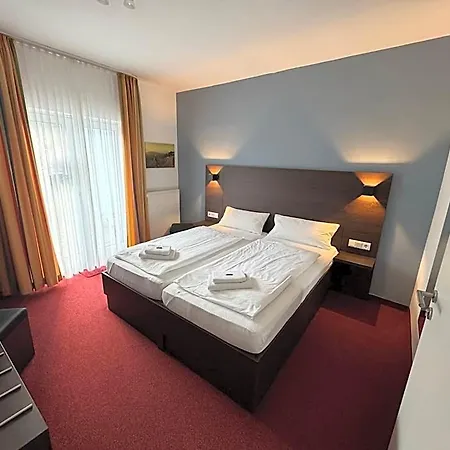 Altes Doktorhaus - Garni Otel Brilon