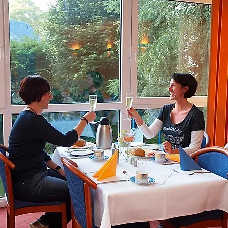 Altes Doktorhaus - Garni 3*